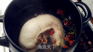 喝过一次就念念不忘的猪肚包鸡的做法步骤:6