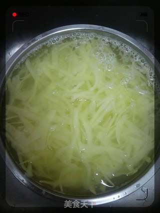 洋芋擦擦的做法步骤:4