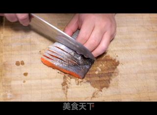 三文鱼藜麦沙拉的做法步骤:8