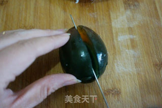 皮蛋豆腐的做法步骤:2