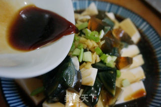 皮蛋豆腐的做法步骤:4