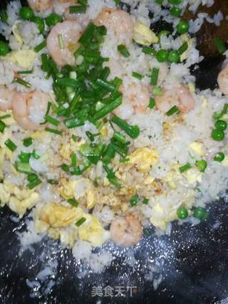 虾仁蛋炒饭的做法步骤:7