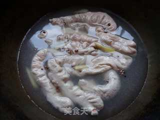 脆皮大肠的做法步骤：2