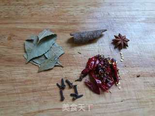 脆皮大肠的做法步骤：3
