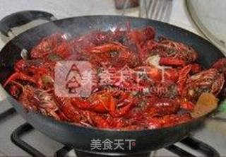 正宗潜江油焖大虾的做法步骤:12