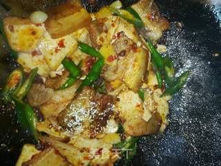 豆干回锅肉的做法步骤:7