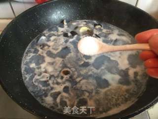 蚬子汤的做法步骤:6