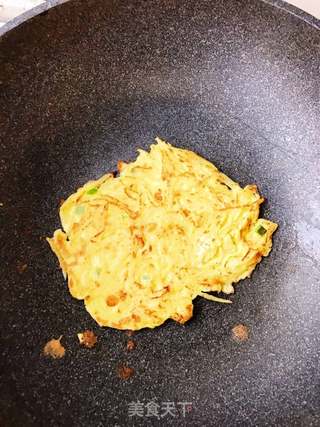 香葱鸡蛋土豆丝饼的做法步骤:8