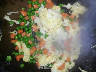 酱油蛋炒饭的做法步骤:5