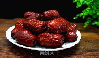 红糖姜枣茶----女性必备哦的做法步骤:2