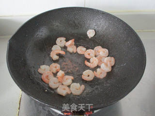 菠萝虾仁饭的做法步骤:5