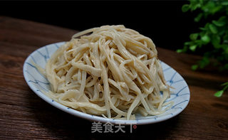 手撕凉拌杏鲍菇的做法步骤:7