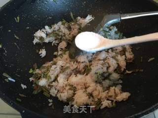 香椿干贝炒饭的做法步骤:10
