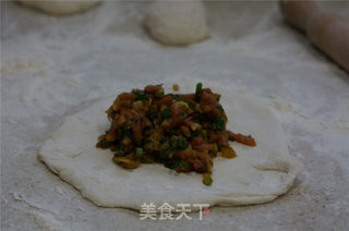 榨菜鲜肉饼的做法步骤:6