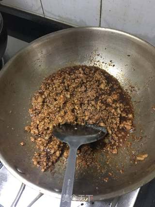 木耳莲藕饺子的做法步骤:3