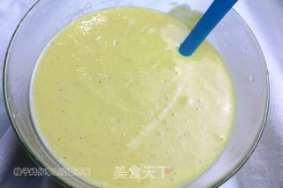 南瓜莲子薏米牛奶饼的做法步骤:4
