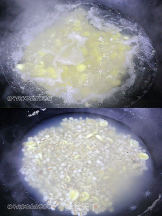 南瓜莲子薏米牛奶饼的做法步骤:2