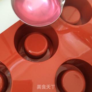 桃花果冻杯的做法步骤:5