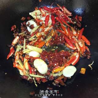 火爆鱿鱼的做法步骤:11