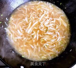 炝锅面的做法步骤:11