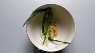 油爆虾的做法步骤:3