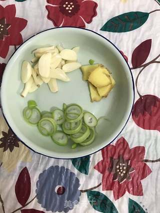 香菇鲍鱼胡萝卜粥的做法步骤:4