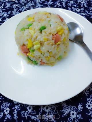 玉米粒彩色炒饭~玉米青豆火腿炒饭的做法步骤:4
