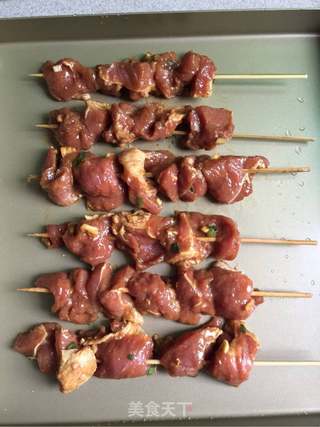 孜然烤肉串的做法步骤:8