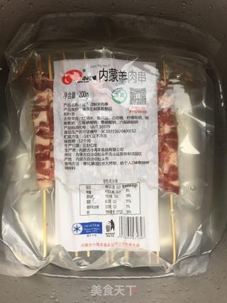 烤羊肉串的做法步骤：1