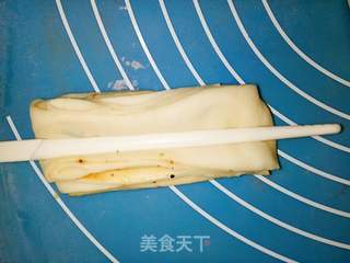 葱香花卷的做法步骤:11
