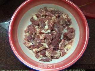 酸甜咕噜肉的做法步骤:2