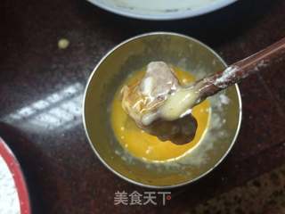 酸甜咕噜肉的做法步骤:4