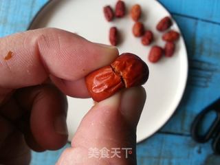桂圆红枣茶的做法步骤:2