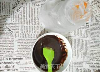 抹茶戚风蛋糕卷的做法步骤:14