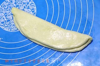心形椰蓉面包的做法步骤:10