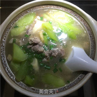 腌笃鲜遇到鸡头米的做法步骤:5