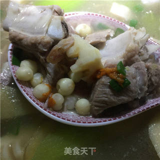腌笃鲜遇到鸡头米的做法步骤:6