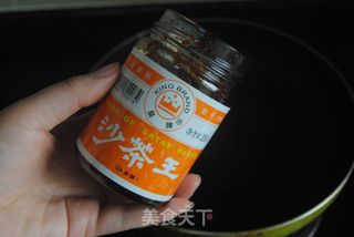 沙茶草菇肉酱面的做法步骤：7