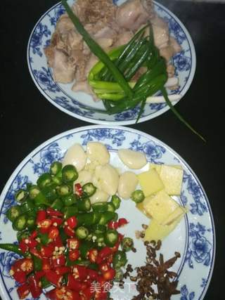 香辣啤酒鸭的做法步骤:3