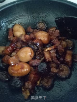 香菇红烧肉的做法步骤:17