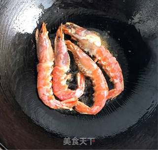 油焖阿根廷红虾的做法步骤:2