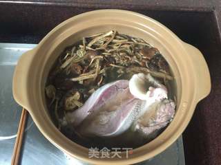 猪舌茶树菇汤的做法步骤:6