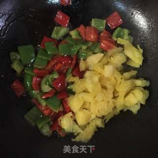 菠萝咕噜肉的做法步骤:12