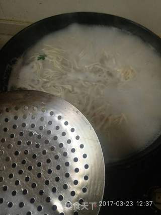 馄饨清汤面的做法步骤:8