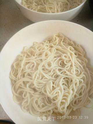 馄饨清汤面的做法步骤:9