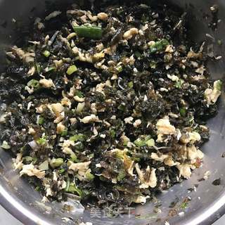 #春食野菜香#地达菜包子的做法步骤:6