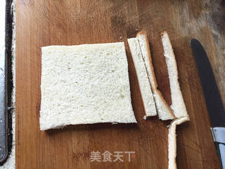 #春食野菜香#荠菜炒饭吐司盅的做法步骤:2
