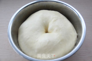 芝士鸡蛋火腿包的做法步骤:3