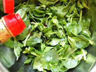 #春食野菜香#凉拌穿心莲-能吃的观赏绿植的做法步骤:3