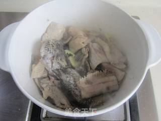 冬瓜财鱼汤的做法步骤:5